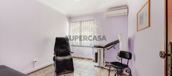 4 غرف نوم شقة في Barreiro, Portugal رقم 284657 14