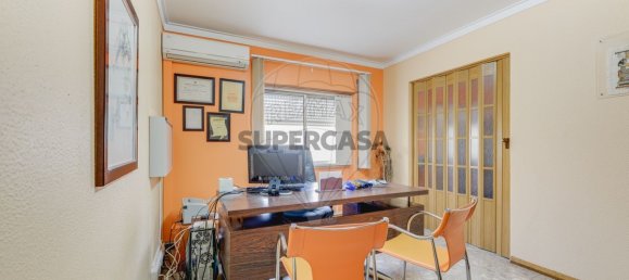 4 غرف نوم شقة في Barreiro, Portugal رقم 284657 15