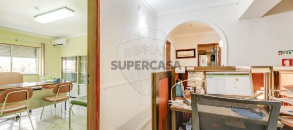 4 غرف نوم شقة في Barreiro, Portugal رقم 284657 19