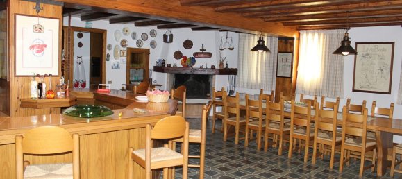 7 bedrooms House in Bassano del Grappa, Italy No. 322841 3