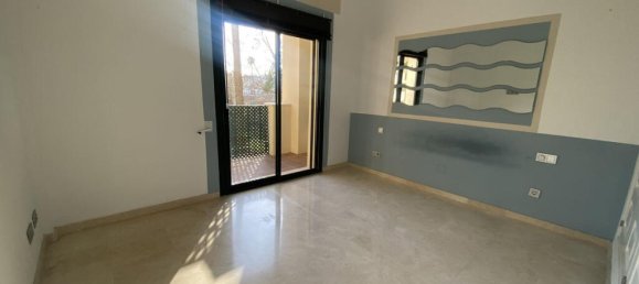 Apartamento de 2 dormitorios en Marbella, Spain No. 185101 7