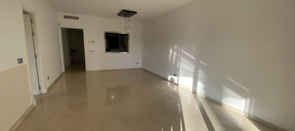 Apartamento de 2 dormitorios en Marbella, Spain No. 185101 6