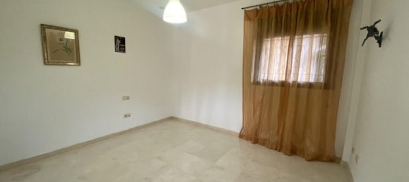 Apartamento de 2 dormitorios en Marbella, Spain No. 185101 10