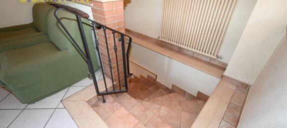 290m² Office in Ascoli Piceno, Italy No. 71630 7