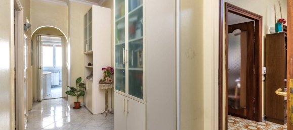 2 bedrooms Apartment in Rome, Italy No. 292161 3