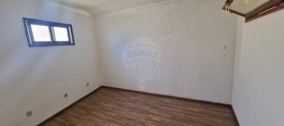 4 bedrooms House in Vila Nova de Gaia, Portugal No. 26942 8