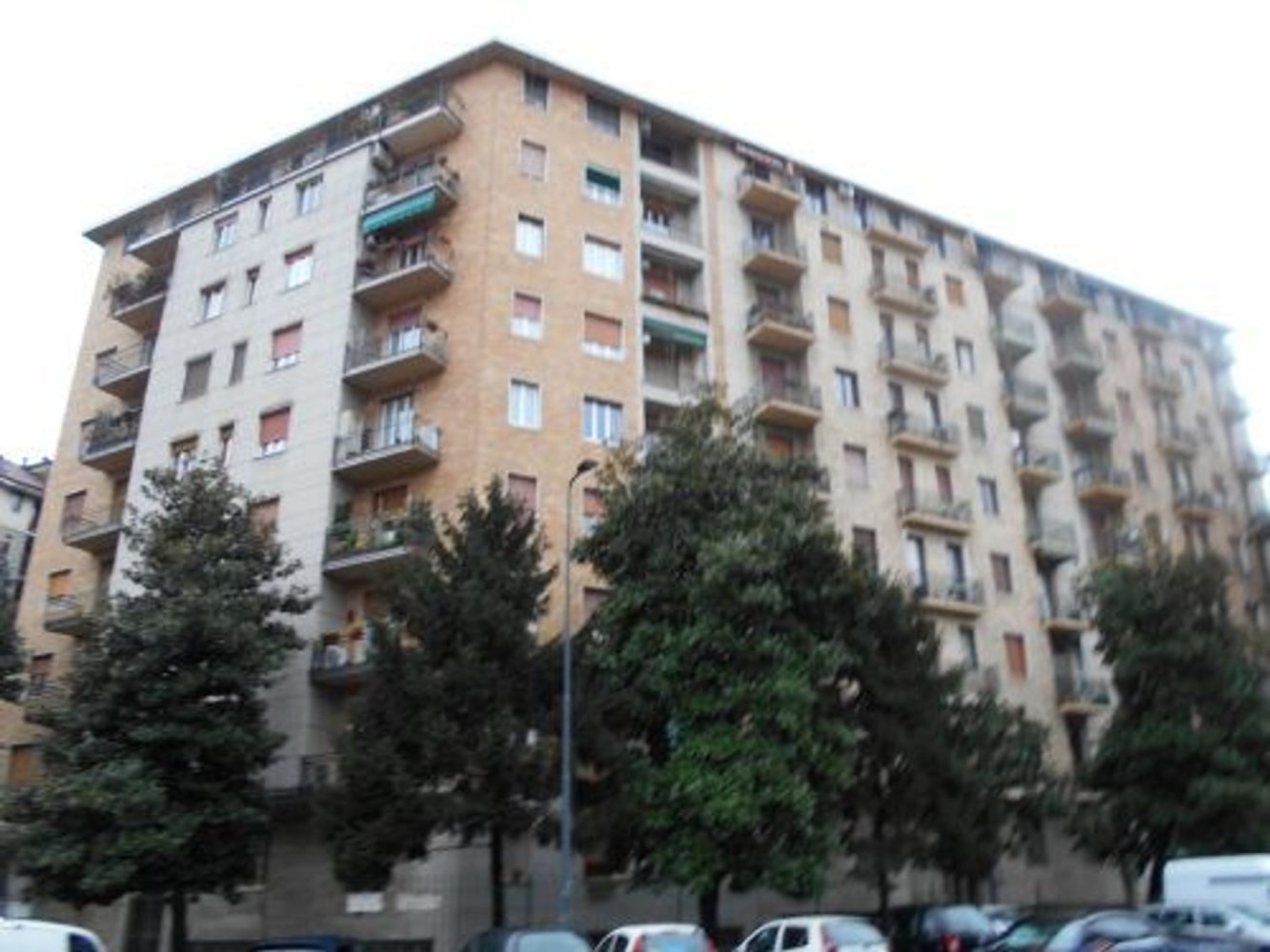 2-salle Appartement à Milan, Italy No. 339054