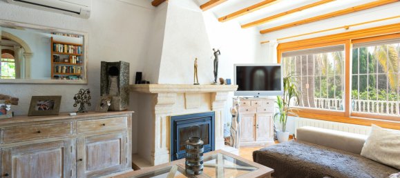 Villa de 3 dormitorios en Alicante, Spain No. 153619 10