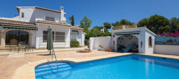 Villa de 3 dormitorios en Alicante, Spain No. 153619 3