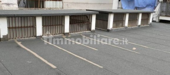 Propiedad comercial de 3 habitaciónes en Bari, Italy No. 353313 6