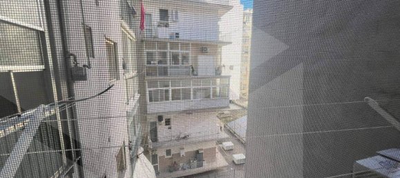 3 rooms Apartment in Bari, Italy No. 19487 14