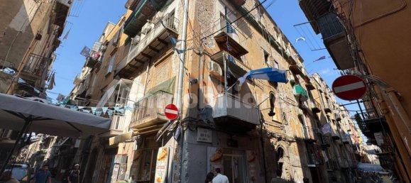 3 Schlafzimmer Wohnung in Naples, Italy, Nr. 330167 21