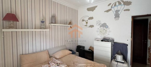 3 Schlafzimmer Wohnung in Naples, Italy, Nr. 330167 4