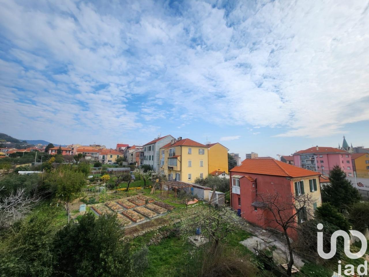 4 rooms Apartment in Savona, Italy No. 38705