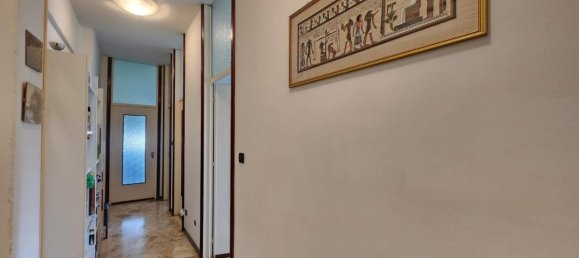 4 rooms Apartment in Savona, Italy No. 38705 6