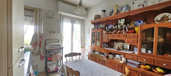 4 rooms Apartment in Savona, Italy No. 38705 4