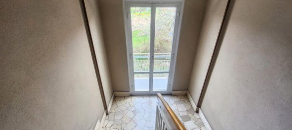 4 rooms Apartment in Savona, Italy No. 38705 20