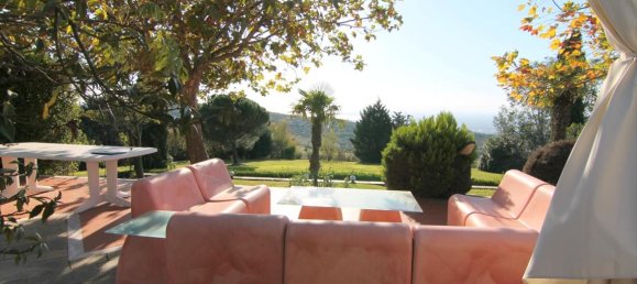 5 bedrooms Villa in Thessaloniki, Greece No. 6529 22