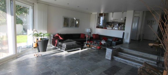 5 bedrooms Villa in Thessaloniki, Greece No. 6529 17