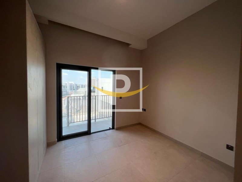 Moradia em banda T2 em Mohammed Bin Rashid City, UAE N.º 8052