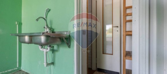1 room Commercial property in Cairate, Italy No. 262513 7