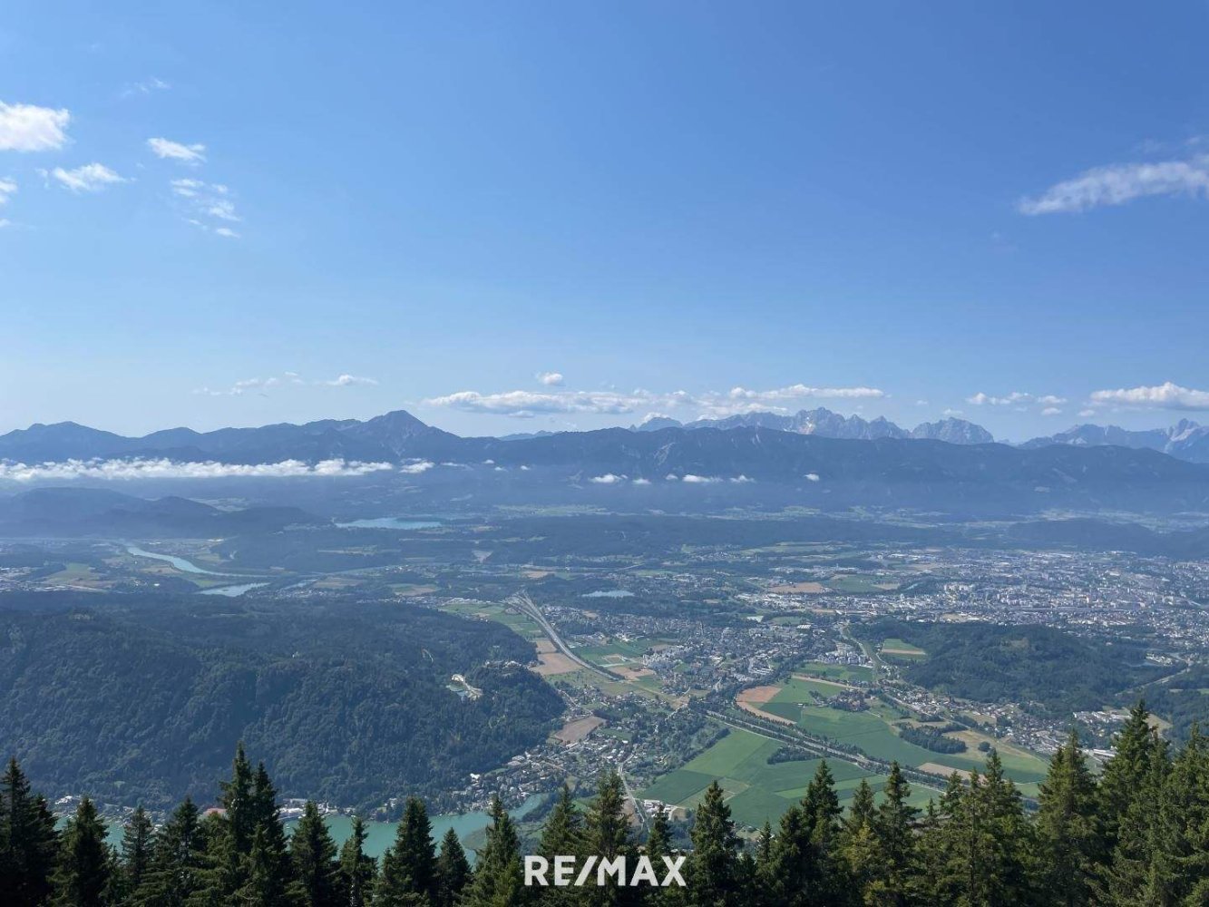 2غرفة شقة في Treffen am Ossiacher See, Austria رقم 210457