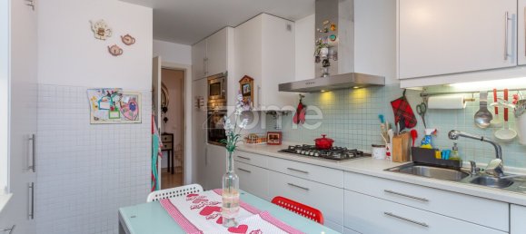 3 Schlafzimmer Villa in Cascais, Portugal, Nr. 73640 13
