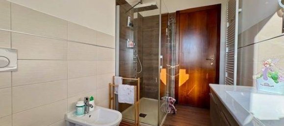 5-salle Maison à Sona, Italy No. 20259 30