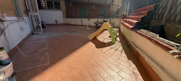 4 Schlafzimmer Wohnung in Naples, Italy, Nr. 375835 18