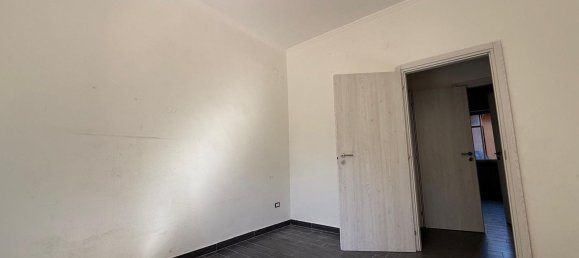 4 Schlafzimmer Wohnung in Naples, Italy, Nr. 375835 21