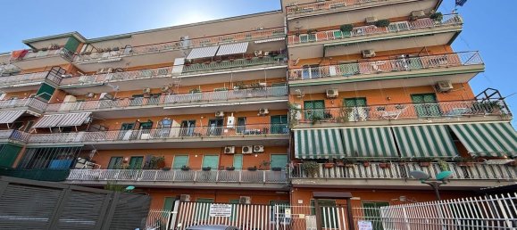 4 Schlafzimmer Wohnung in Naples, Italy, Nr. 375835 10