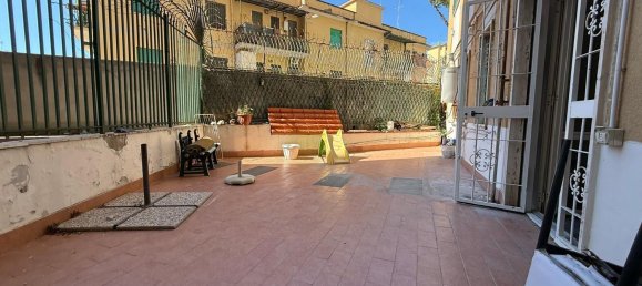 4 Schlafzimmer Wohnung in Naples, Italy, Nr. 375835 20