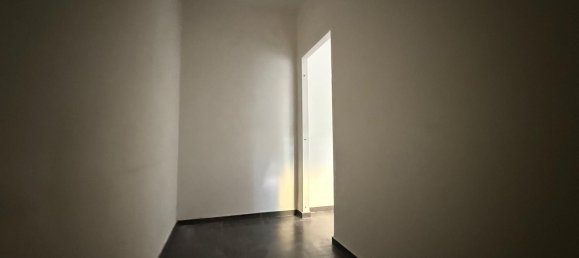 4 Schlafzimmer Wohnung in Naples, Italy, Nr. 375835 2