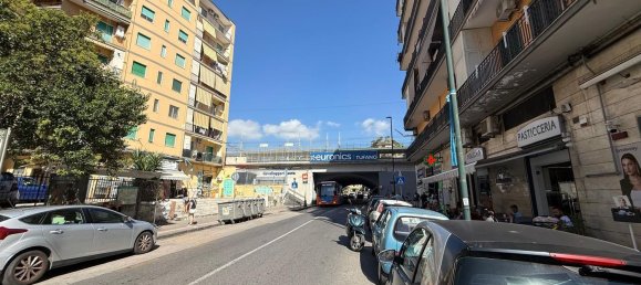 4 Schlafzimmer Wohnung in Naples, Italy, Nr. 375835 23