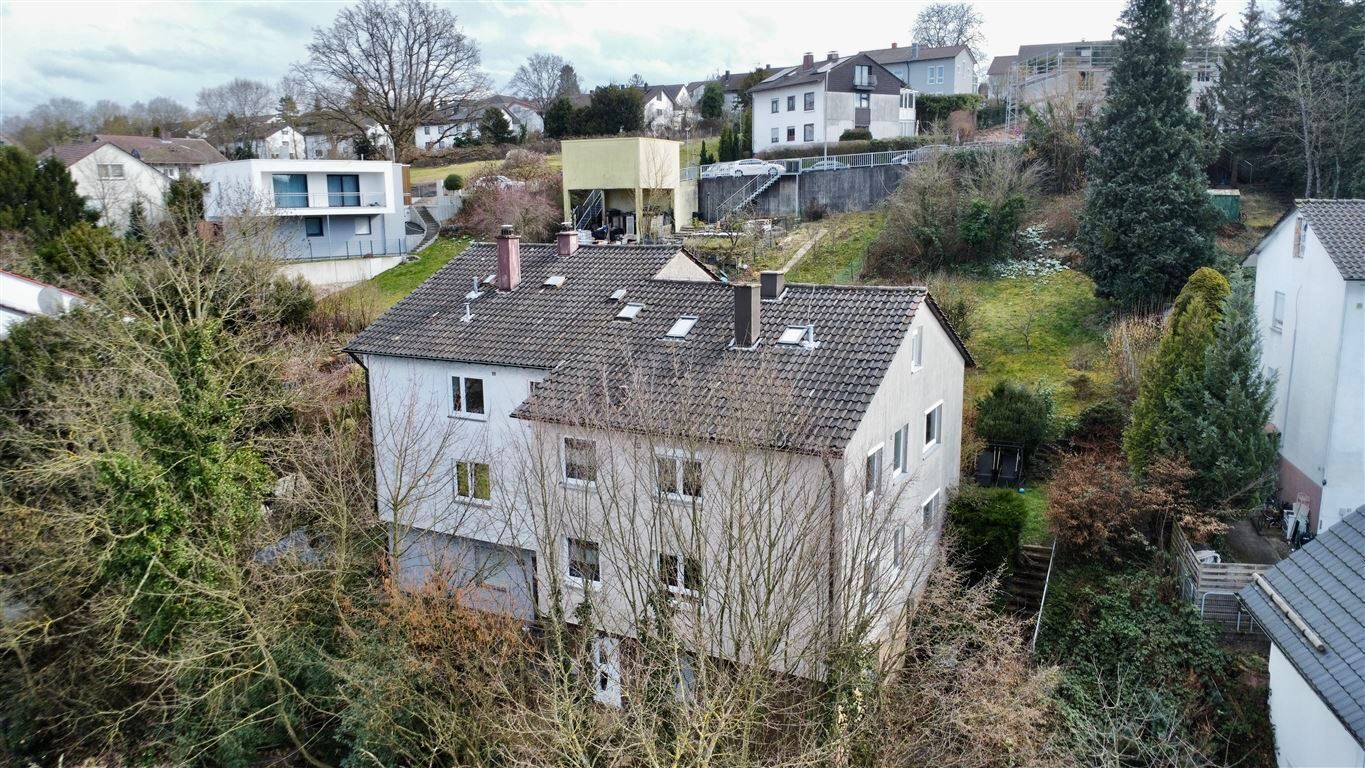 Таунхаус с 9 комнатами в Пфорцхайм, Германия № 18880