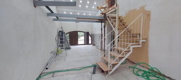 4 rooms Apartment in Cascina, Italy No. 162301 2