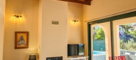 3 bedrooms House in Chania, Greece No. 58 17