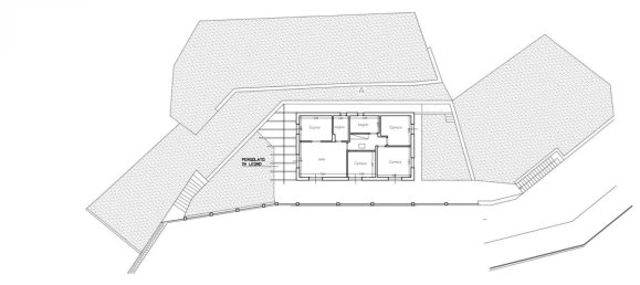 5 bedrooms Apartment in Chiavari, Italy No. 339993 3