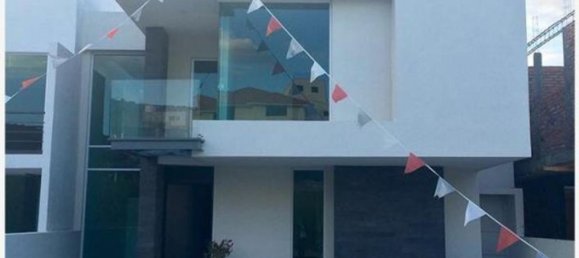 Casa de 3 dormitorios en Querétaro, Mexico No. 149144 2