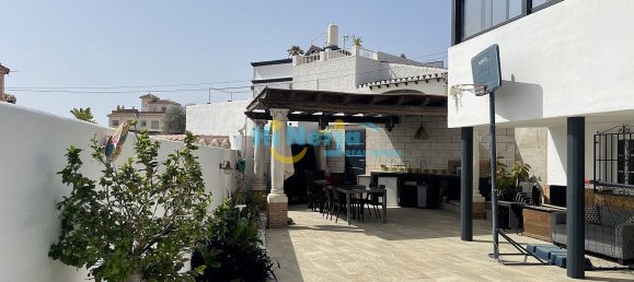 Casa de 3 dormitorios en Nerja, Spain No. 89959 37