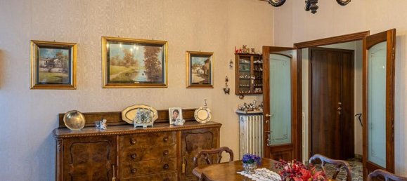 3 rooms Apartment in Volterra, Italy No. 92878 8
