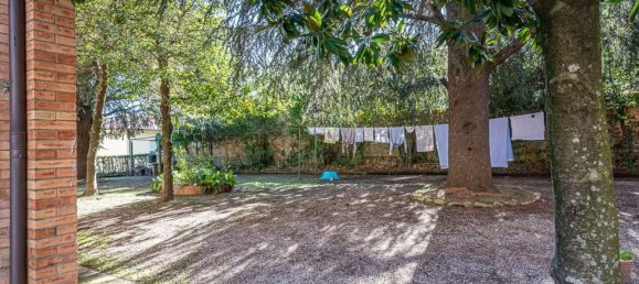 3 rooms Apartment in Volterra, Italy No. 92878 29