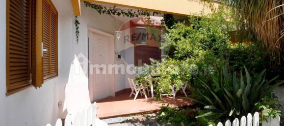 4 bedrooms Villa in Valenzano, Italy No. 267712 12