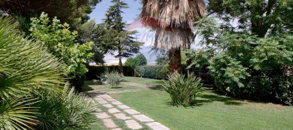 4 bedrooms Villa in Valenzano, Italy No. 267712 22