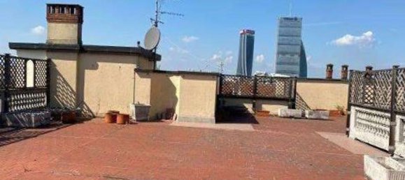 5 rooms Duplex in Milan, Italy No. 245542 31