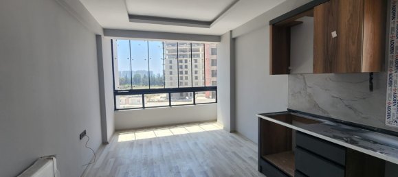 Wohnung 1+1 in Mersin, Turkey, Nr. 16810 3