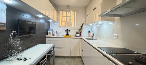 Apartamento de 4 dormitorios en Sant Martí, Spain No. 187666 21