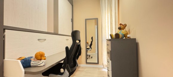 Apartamento de 4 dormitorios en Sant Martí, Spain No. 187666 37