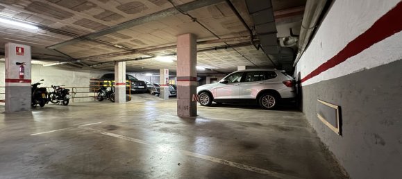 Apartamento de 4 dormitorios en Sant Martí, Spain No. 187666 11