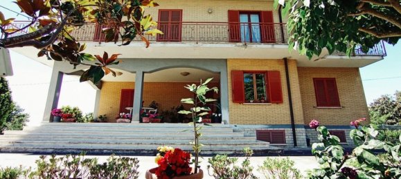 Villa de 7 divisões em Foiano della Chiana, Italy N.º 223170 23